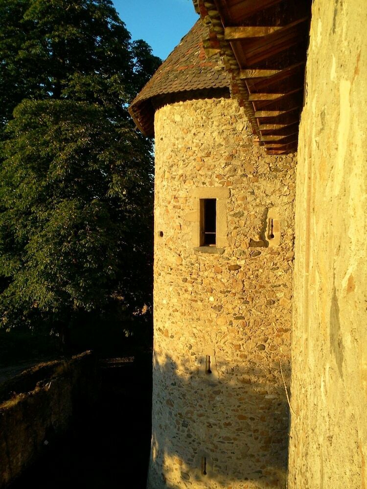 Ch�teau D'avully