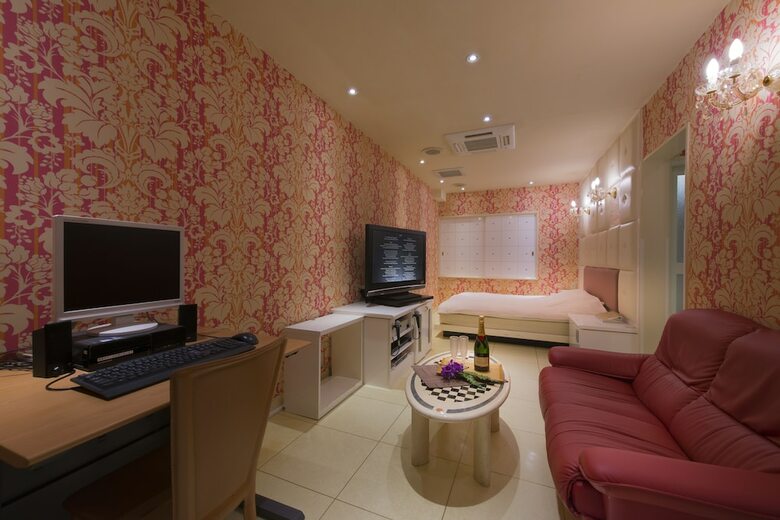 Hotel Linden Oji