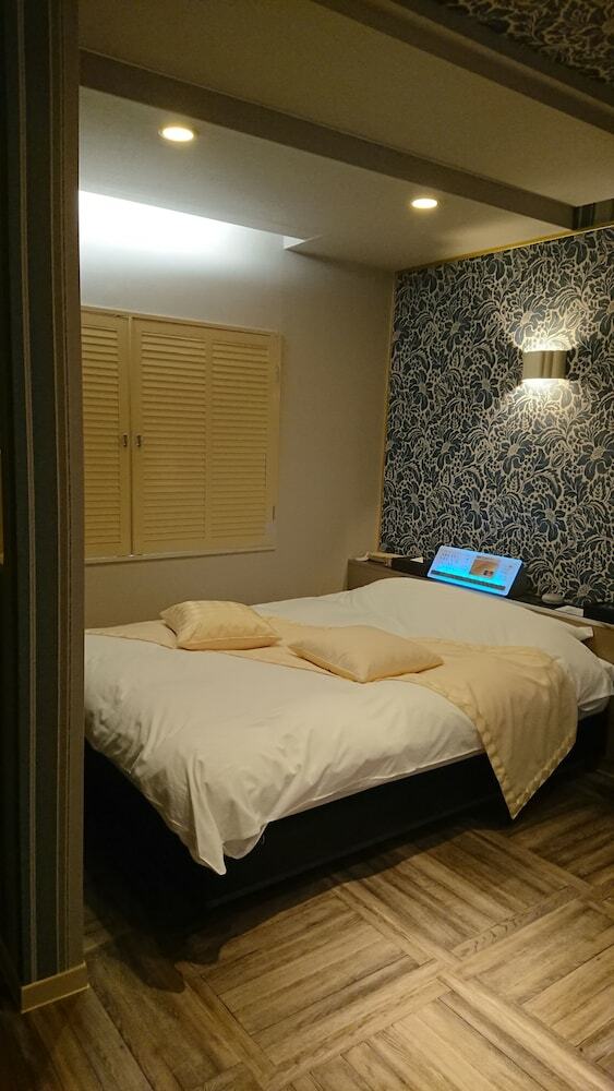 Hotel Valentine-adult Only
