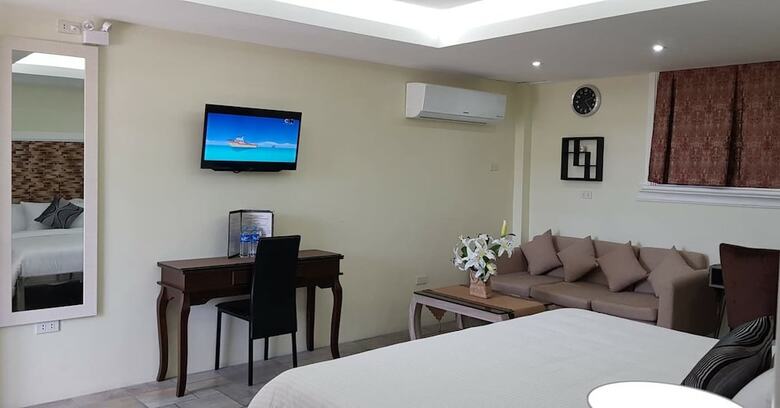 Cess Summer Boutique Hotel