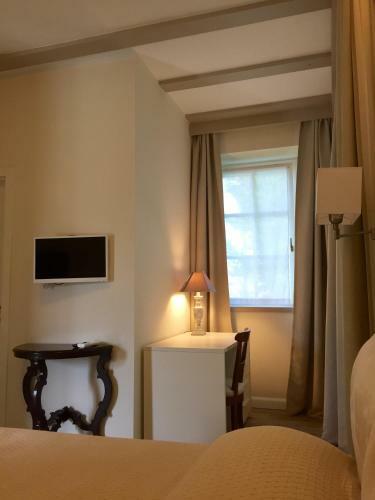 Relais Torre Dei Torti - Luxury Bed And Breakfast