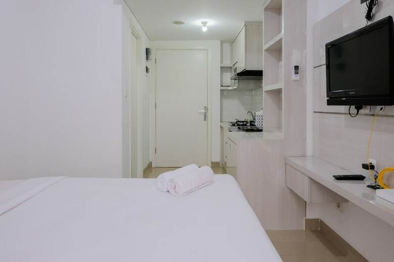 Simple Studio Room At Poris 88 Apartment
