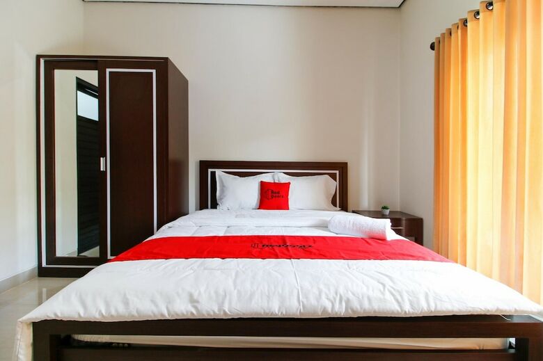 Hotel Reddoorz @ Jalan Palagan