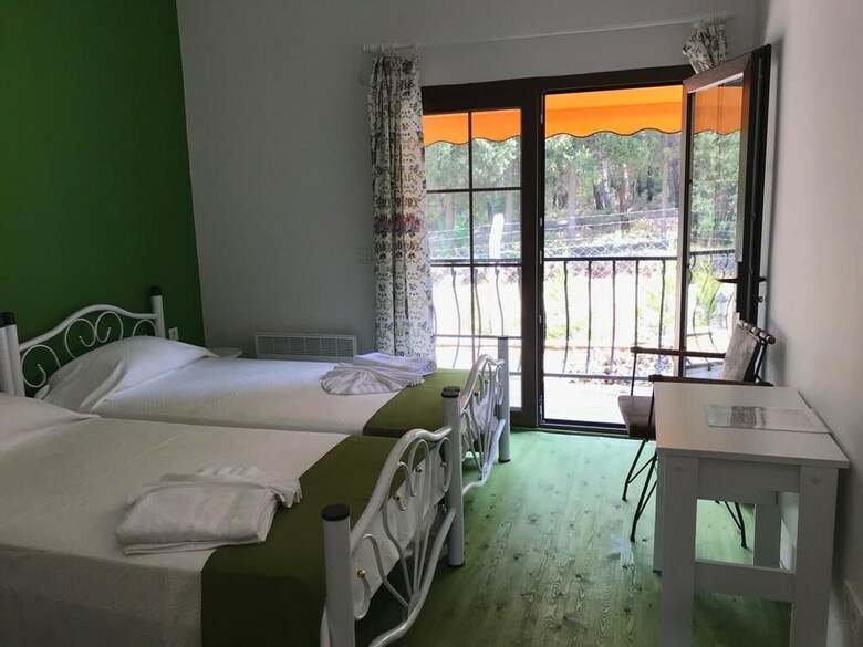 Hotel Baska Bir Yer