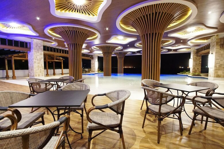 Hotel Central Park Reef Resort