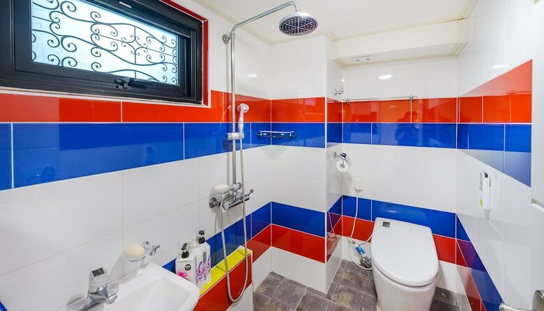 Tongyeong Honey Spa Pension