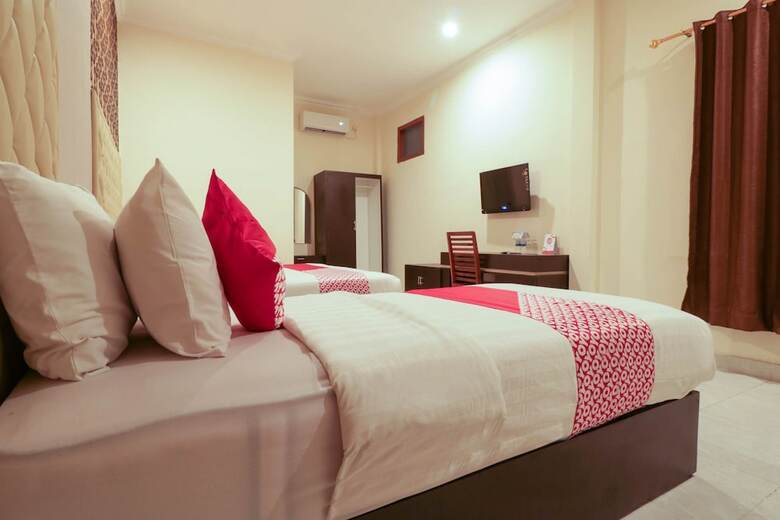 Hostal Oyo 1117 New Garuda Hotel