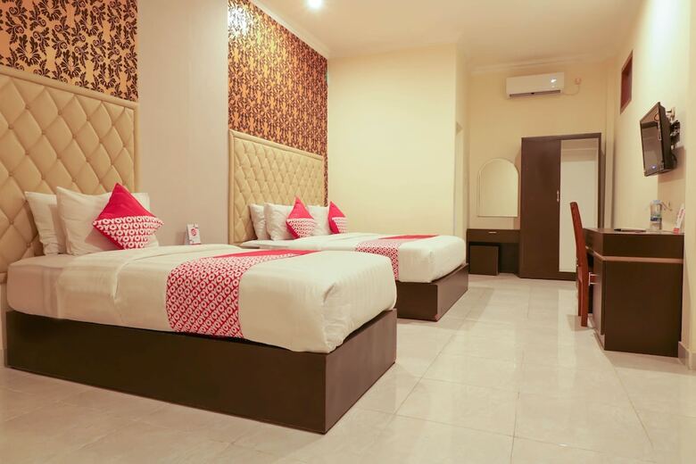 Hostal Oyo 1117 New Garuda Hotel