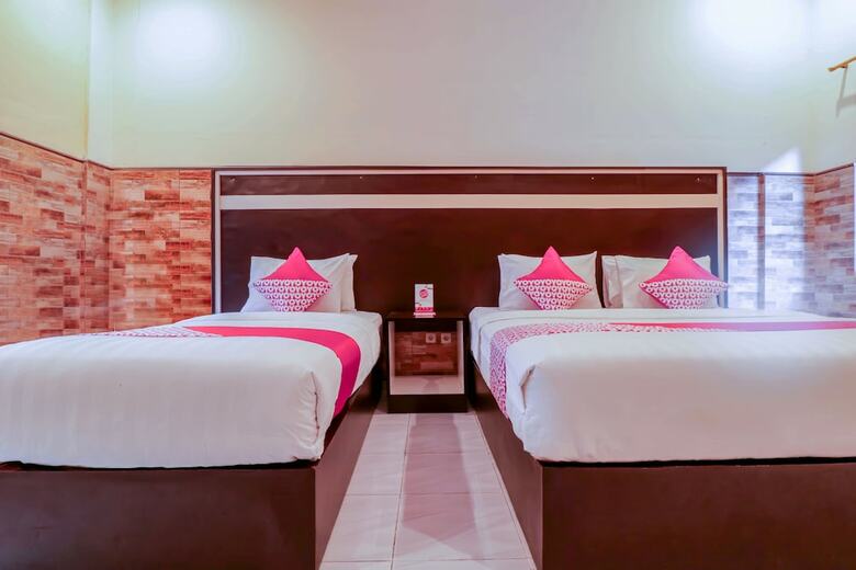 Hostal Oyo 1117 New Garuda Hotel