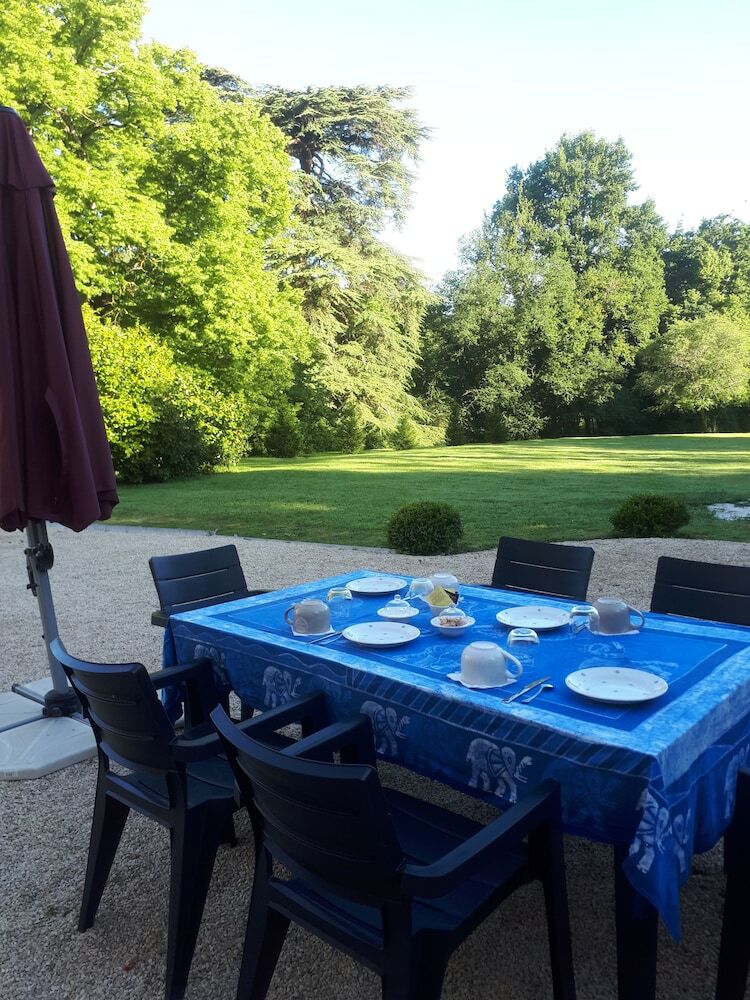 Bed & Breakfast Ch�teau de La Grand'cour