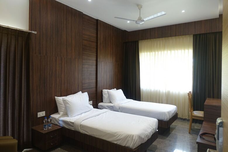 Hotel Abis Grand