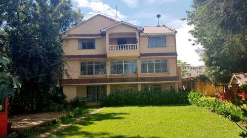 Red Buffalo House Hotel
