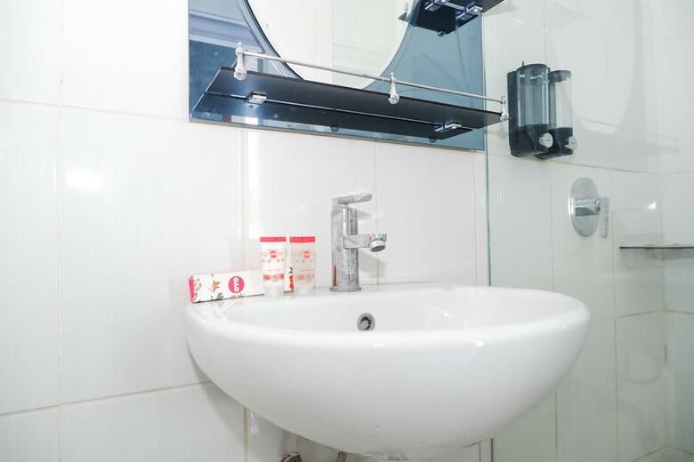 Hotel Oyo 1284 Executive Residence
