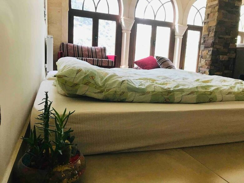 Hotel Beit El Deek