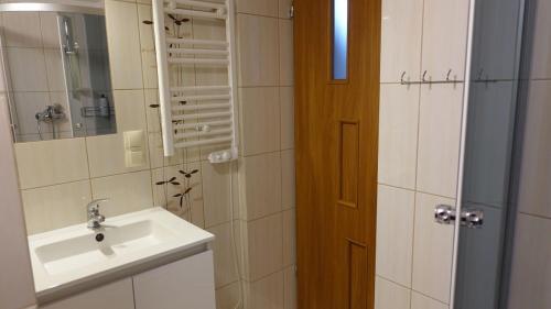 Hostal Pokoje Go?cinne Le?ny Zak?tek
