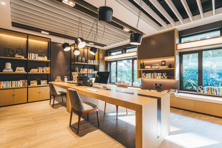 Atour Hotel South Station Hefei