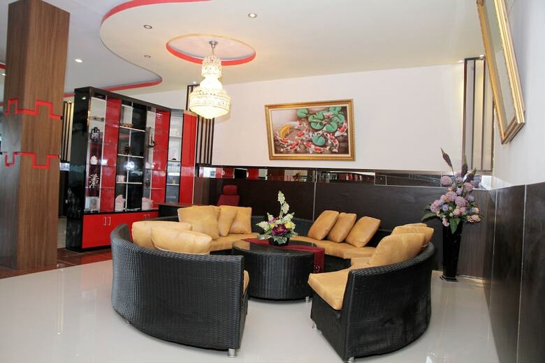 Hostal Oyo 1264 Brizky Hotel