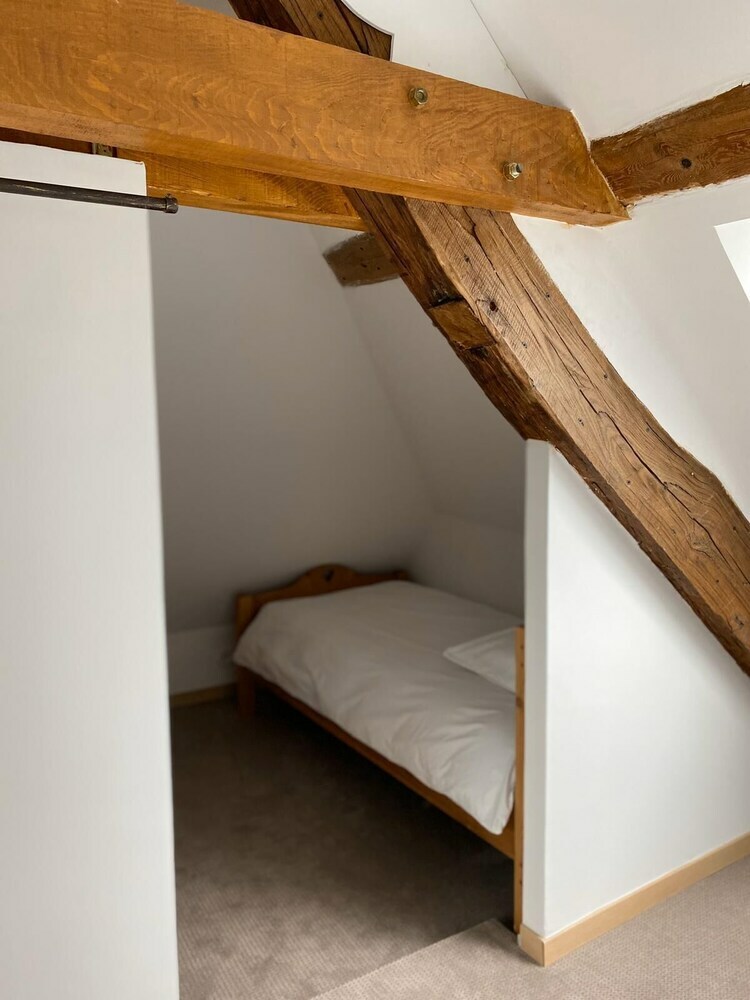 Bed & Breakfast Chateau de Saint-genix