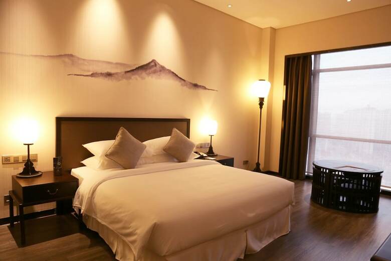 Amitabha Hotel Pushang Branch
