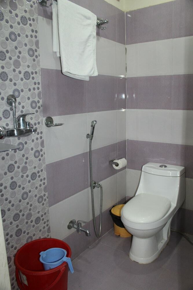 Hotel Adb Rooms Park Inn Varanasi
