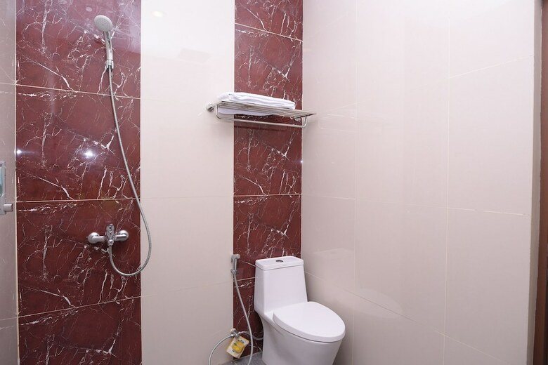 Hostal Oyo 1262 Sabang Fair Hotel
