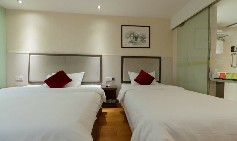 Fu Yi Fashion Hotel
