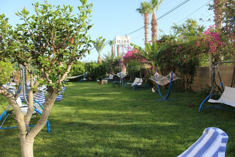 Hare Hotel