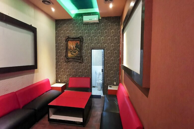 Hostal Oyo 1188 Alam Indah Lestari Hotel