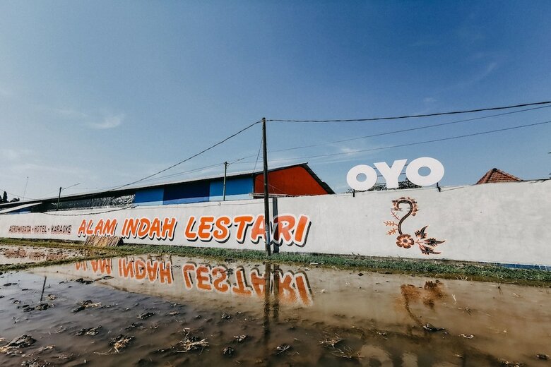 Hostal Oyo 1188 Alam Indah Lestari Hotel