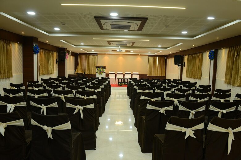 Hotel Stm Palace