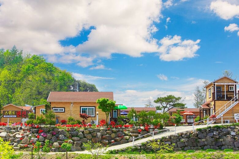 Sweet Pension Yangyang