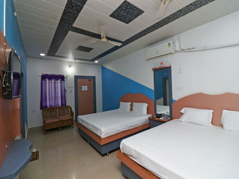 Oyo 42729 Hotel Kavin's Inn