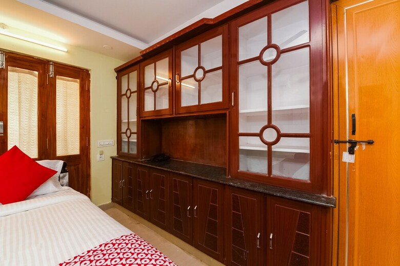 Hotel Oyo 26234 Annapurna Nilayam