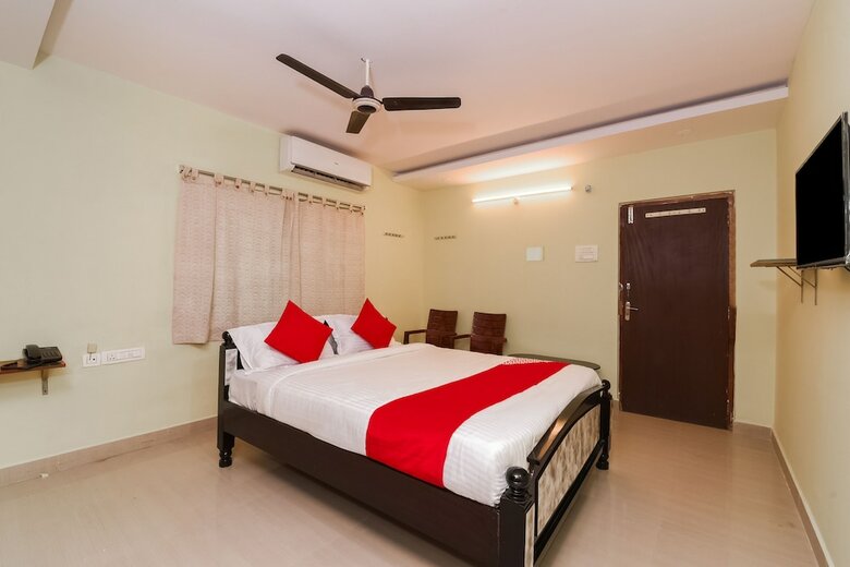 Hotel Oyo 26234 Annapurna Nilayam