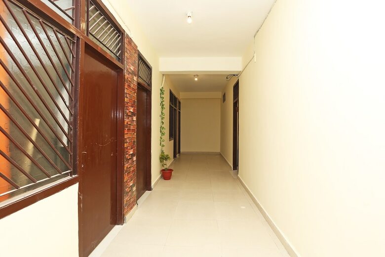 Oyo 44809 Hotel Dream Connect