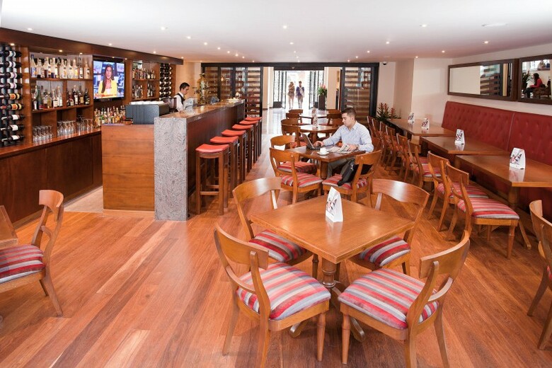 Hotel Suite Jones Estelar