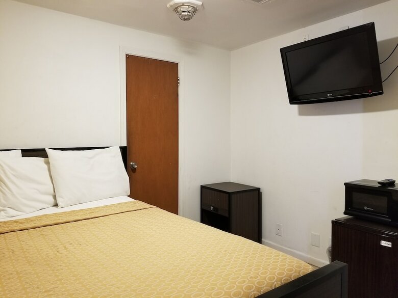 Hotel Lone Star Inn By Fairbridge