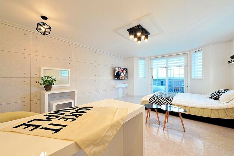 Hotel Sea Road Pension