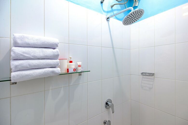 Hostal Oyo 1355 Griya Wismono Homestay
