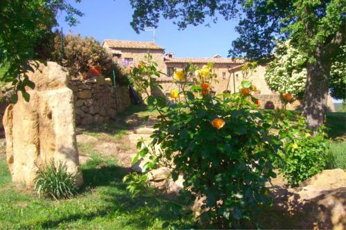 Pienza Villa Sleeps 13 Pool Wifi
