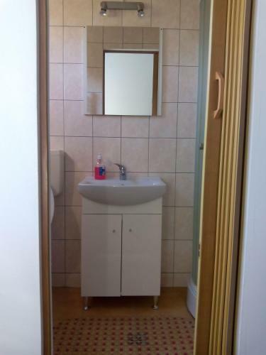 Hostal Pensiunea Casa Bratia