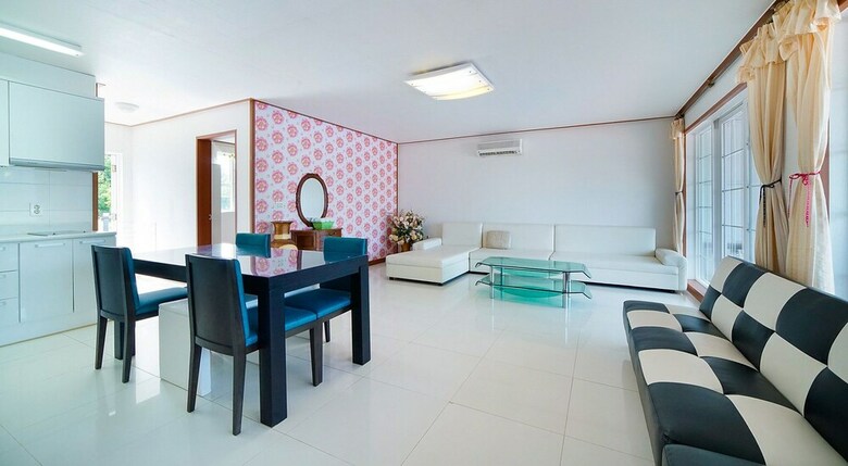Yangyang Hillstar Pension