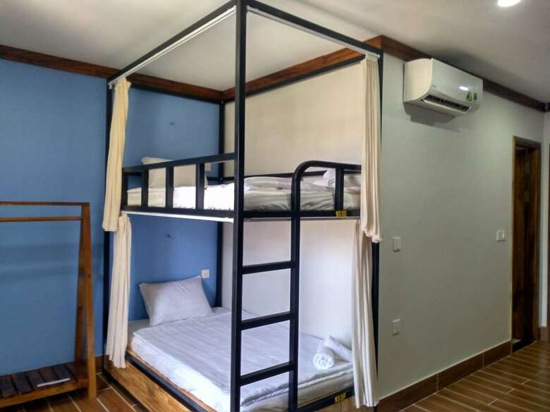 Hostal Plus Hotel