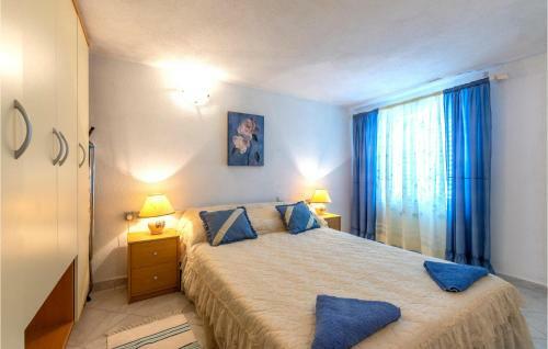 One-bedroom Apartment In Sucuraj