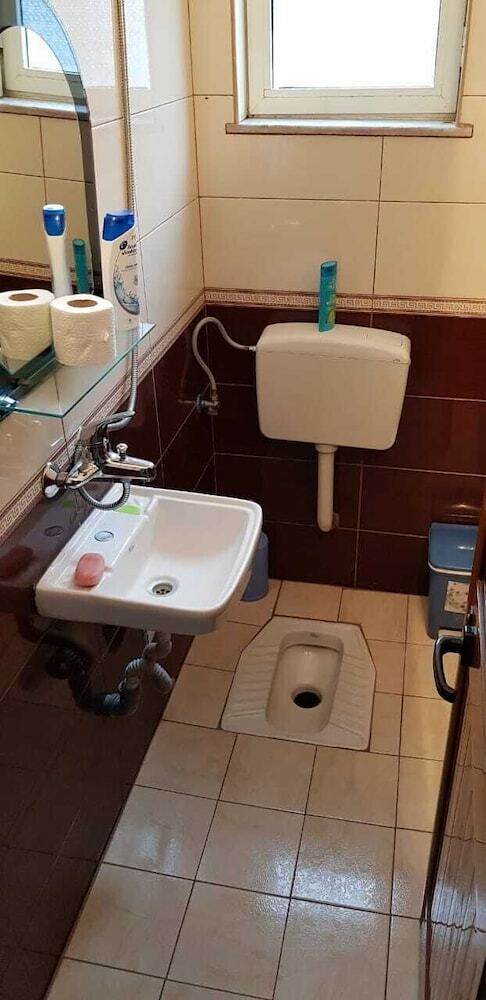 Hotel Guesthouse Korabi