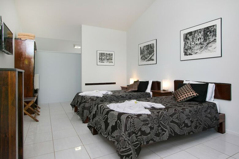 Daintree Wild Zoo & Bed And Breakfast