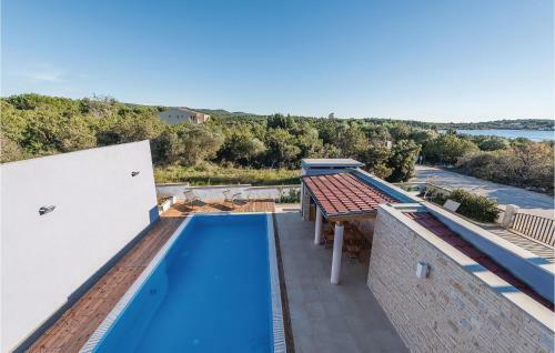 Two-bedroom Apartment In Verunic