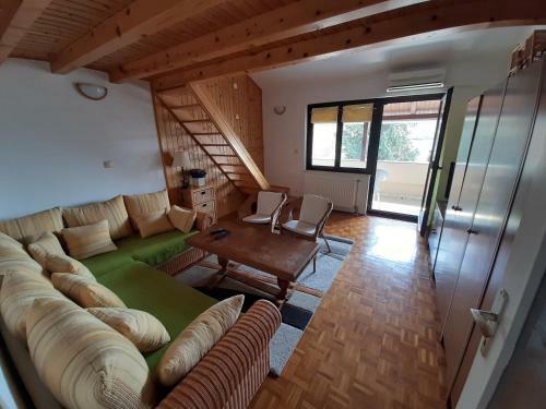 Apartment Sandra