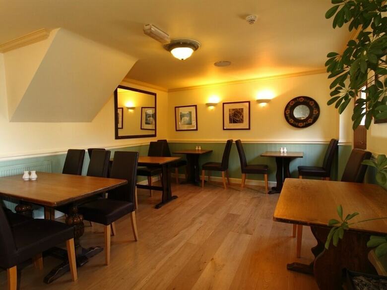 Posada The Grove Arms