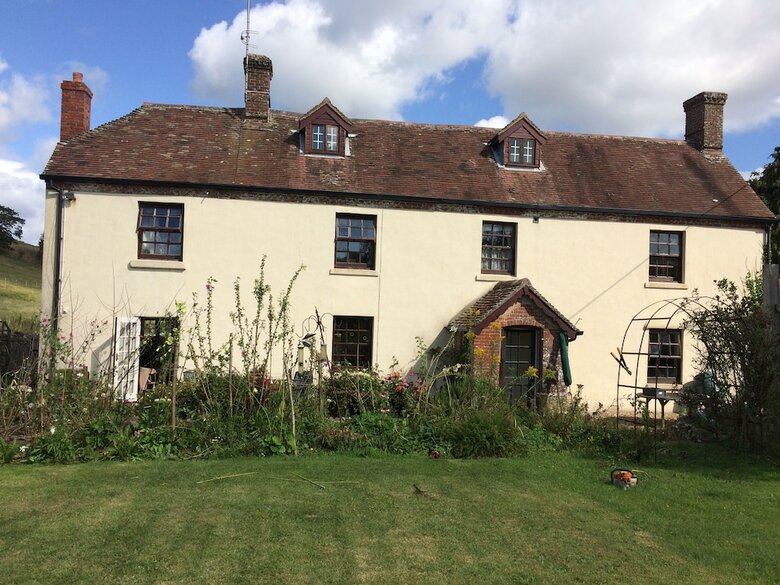 Bed & Breakfast Belhuish Farmhouse